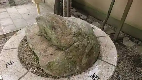 率川神社（大神神社摂社）の狛犬