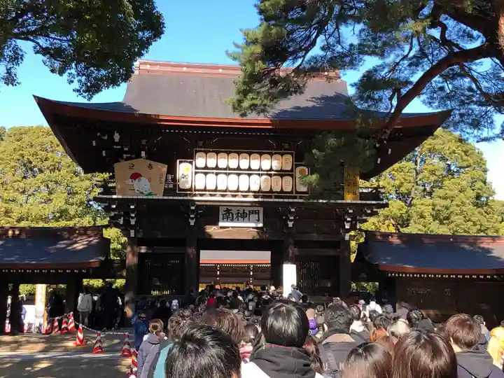 明治神宮の山門・神門