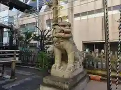 三河稲荷神社の狛犬