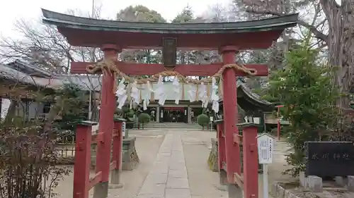 本太氷川神社の鳥居