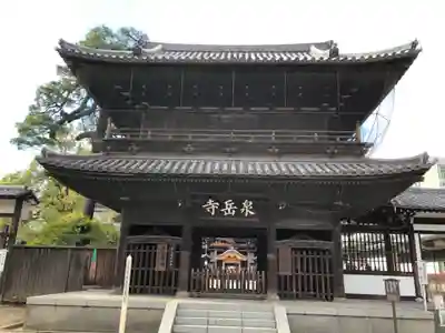 泉岳寺の山門・神門