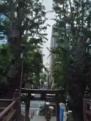 誕生八幡神社の鳥居