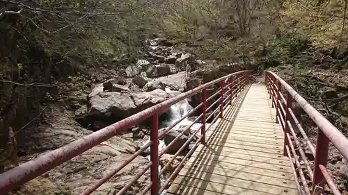 米子不動尊　本坊米子瀧山不動寺(長野県)