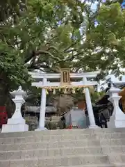 事任八幡宮の鳥居