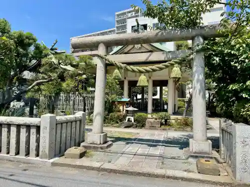 嚴島神社(神奈川県)