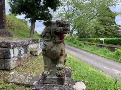 熊野神社の狛犬