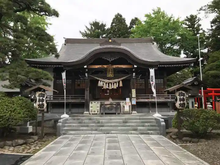 湯倉神社の本殿・本堂