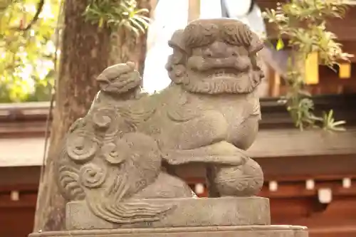 大國魂神社の{uncategorized: "未分類", other: "その他", undefined: "問題あり", building: "その他建物", grave: "お墓", sacred_gate: "鳥居", guardian: "狛犬", statue: "像", buddha: "仏像", history: "歴史", nature: "自然", garden: "庭園", animal: "動物", pagoda: "塔", temizu: "手水舎", mountain_gate: "山門・神門", sanctuary: "本殿・本堂", subordinate: "末社・摂社", art: "芸術", scenery: "景色", jizo: "地蔵", ema: "絵馬", goshuin: "御朱印", omikuji: "おみくじ", items: "授与品その他", amulet: "お守り", goshuincho: "御朱印帳", eats: "食事", festival: "お祭り", votive_dance: "神楽", shichigosan: "七五三参", wedding: "結婚式", experience: "体験その他", initially: "初詣", around: "周辺", anti_infection: "感染症対策"}