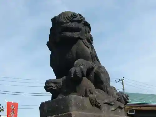 東八幡神社の狛犬