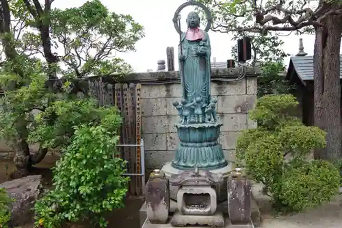 神崎寺(開運水戸不動尊)の仏像