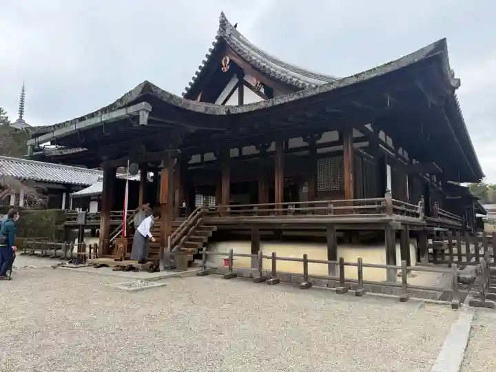 法隆寺の{uncategorized: "未分類", other: "その他", undefined: "問題あり", building: "その他建物", grave: "お墓", sacred_gate: "鳥居", guardian: "狛犬", statue: "像", buddha: "仏像", history: "歴史", nature: "自然", garden: "庭園", animal: "動物", pagoda: "塔", temizu: "手水舎", mountain_gate: "山門・神門", sanctuary: "本殿・本堂", subordinate: "末社・摂社", art: "芸術", scenery: "景色", jizo: "地蔵", ema: "絵馬", goshuin: "御朱印", omikuji: "おみくじ", items: "授与品その他", amulet: "お守り", goshuincho: "御朱印帳", eats: "食事", festival: "お祭り", votive_dance: "神楽", shichigosan: "七五三参", wedding: "結婚式", experience: "体験その他", initially: "初詣", around: "周辺", anti_infection: "感染症対策"}