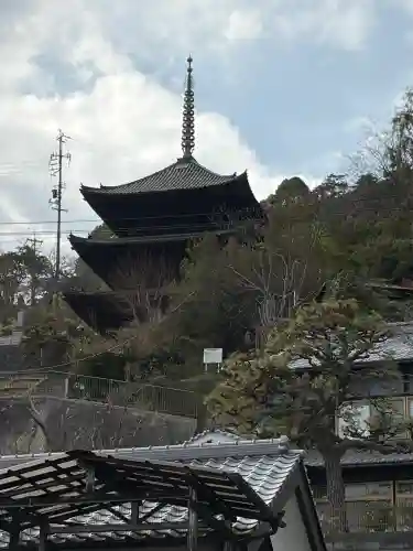 天寧寺の{uncategorized: "未分類", other: "その他", undefined: "問題あり", building: "その他建物", grave: "お墓", sacred_gate: "鳥居", guardian: "狛犬", statue: "像", buddha: "仏像", history: "歴史", nature: "自然", garden: "庭園", animal: "動物", pagoda: "塔", temizu: "手水舎", mountain_gate: "山門・神門", sanctuary: "本殿・本堂", subordinate: "末社・摂社", art: "芸術", scenery: "景色", jizo: "地蔵", ema: "絵馬", goshuin: "御朱印", omikuji: "おみくじ", items: "授与品その他", amulet: "お守り", goshuincho: "御朱印帳", eats: "食事", festival: "お祭り", votive_dance: "神楽", shichigosan: "七五三参", wedding: "結婚式", experience: "体験その他", initially: "初詣", around: "周辺", anti_infection: "感染症対策"}