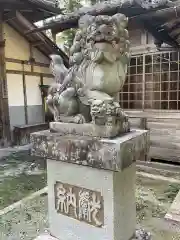 八幡神社の狛犬