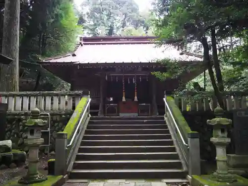 虎柏神社の本殿・本堂