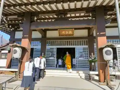 高田寺の本殿・本堂
