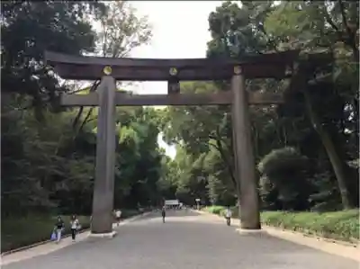 明治神宮の鳥居