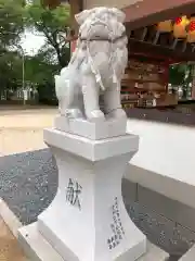 泊神社の狛犬