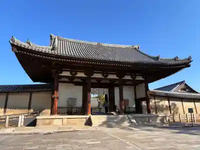 法隆寺の山門・神門