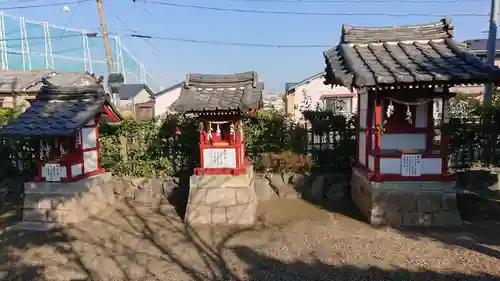 春日神社の末社