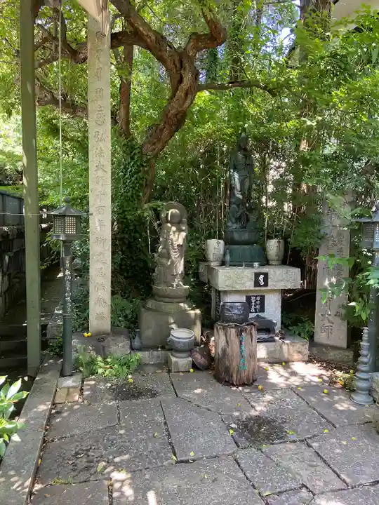 玉眞院玉川大師(東京都)