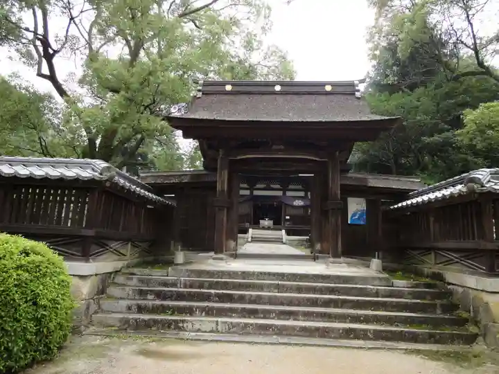 吉香神社の山門・神門