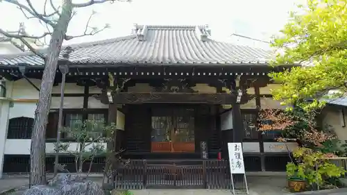 海雲寺の本殿・本堂