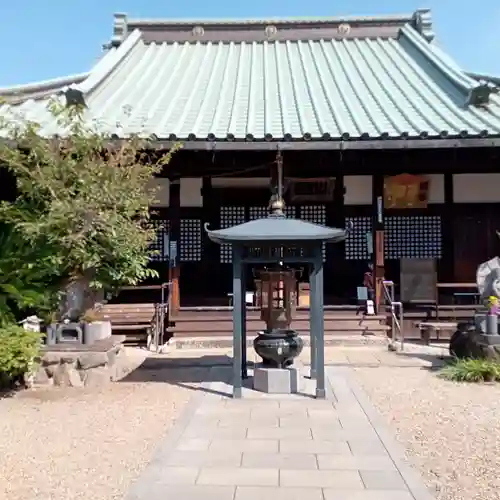 長宝寺の本殿・本堂