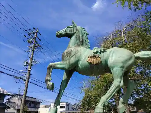 八劔社（島宮）の狛犬