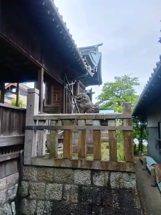 天満神社の{uncategorized: "未分類", other: "その他", undefined: "問題あり", building: "その他建物", grave: "お墓", sacred_gate: "鳥居", guardian: "狛犬", statue: "像", buddha: "仏像", history: "歴史", nature: "自然", garden: "庭園", animal: "動物", pagoda: "塔", temizu: "手水舎", mountain_gate: "山門・神門", sanctuary: "本殿・本堂", subordinate: "末社・摂社", art: "芸術", scenery: "景色", jizo: "地蔵", ema: "絵馬", goshuin: "御朱印", omikuji: "おみくじ", items: "授与品その他", amulet: "お守り", goshuincho: "御朱印帳", eats: "食事", festival: "お祭り", votive_dance: "神楽", shichigosan: "七五三参", wedding: "結婚式", experience: "体験その他", initially: "初詣", around: "周辺", anti_infection: "感染症対策"}