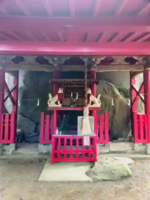 母智丘神社の{uncategorized: "未分類", other: "その他", undefined: "問題あり", building: "その他建物", grave: "お墓", sacred_gate: "鳥居", guardian: "狛犬", statue: "像", buddha: "仏像", history: "歴史", nature: "自然", garden: "庭園", animal: "動物", pagoda: "塔", temizu: "手水舎", mountain_gate: "山門・神門", sanctuary: "本殿・本堂", subordinate: "末社・摂社", art: "芸術", scenery: "景色", jizo: "地蔵", ema: "絵馬", goshuin: "御朱印", omikuji: "おみくじ", items: "授与品その他", amulet: "お守り", goshuincho: "御朱印帳", eats: "食事", festival: "お祭り", votive_dance: "神楽", shichigosan: "七五三参", wedding: "結婚式", experience: "体験その他", initially: "初詣", around: "周辺", anti_infection: "感染症対策"}