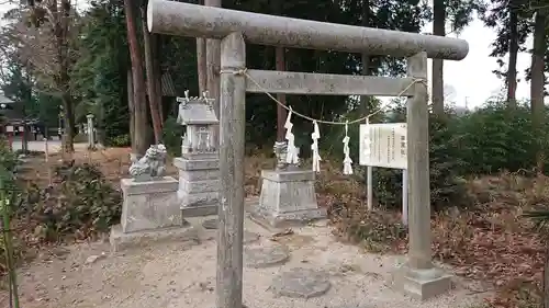 鷲宮神社の末社