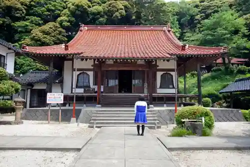 光明寺（馬木不動尊）の本殿・本堂