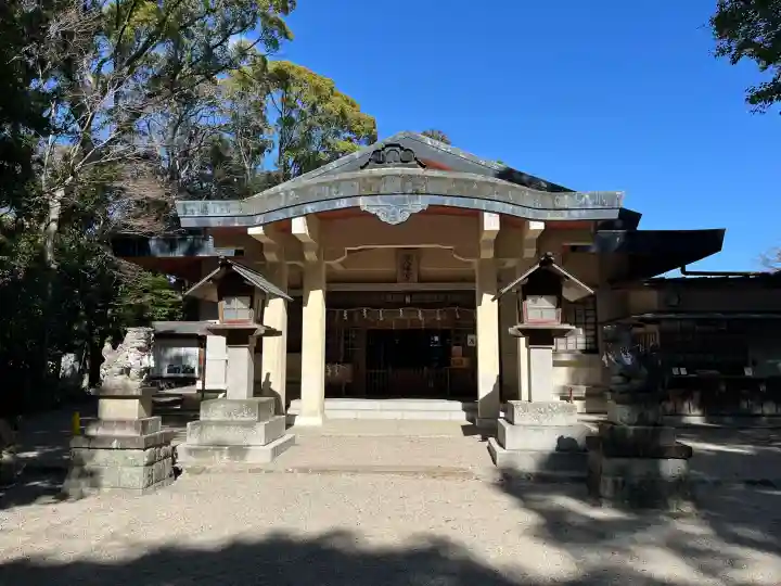津八幡宮の{uncategorized: "未分類", other: "その他", undefined: "問題あり", building: "その他建物", grave: "お墓", sacred_gate: "鳥居", guardian: "狛犬", statue: "像", buddha: "仏像", history: "歴史", nature: "自然", garden: "庭園", animal: "動物", pagoda: "塔", temizu: "手水舎", mountain_gate: "山門・神門", sanctuary: "本殿・本堂", subordinate: "末社・摂社", art: "芸術", scenery: "景色", jizo: "地蔵", ema: "絵馬", goshuin: "御朱印", omikuji: "おみくじ", items: "授与品その他", amulet: "お守り", goshuincho: "御朱印帳", eats: "食事", festival: "お祭り", votive_dance: "神楽", shichigosan: "七五三参", wedding: "結婚式", experience: "体験その他", initially: "初詣", around: "周辺", anti_infection: "感染症対策"}