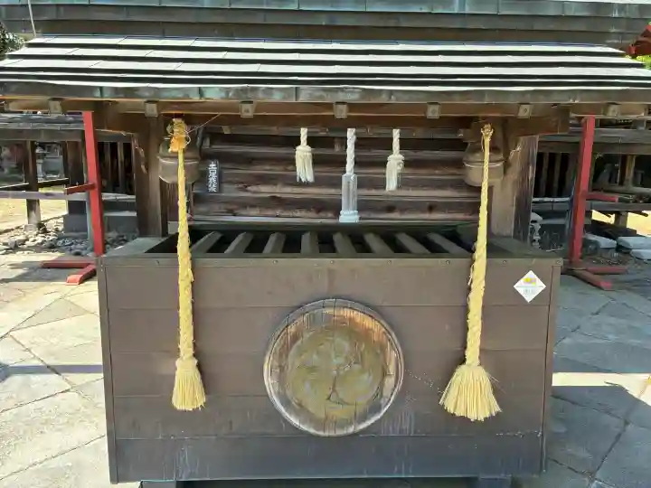 今市瀧尾神社の{uncategorized: "未分類", other: "その他", undefined: "問題あり", building: "その他建物", grave: "お墓", sacred_gate: "鳥居", guardian: "狛犬", statue: "像", buddha: "仏像", history: "歴史", nature: "自然", garden: "庭園", animal: "動物", pagoda: "塔", temizu: "手水舎", mountain_gate: "山門・神門", sanctuary: "本殿・本堂", subordinate: "末社・摂社", art: "芸術", scenery: "景色", jizo: "地蔵", ema: "絵馬", goshuin: "御朱印", omikuji: "おみくじ", items: "授与品その他", amulet: "お守り", goshuincho: "御朱印帳", eats: "食事", festival: "お祭り", votive_dance: "神楽", shichigosan: "七五三参", wedding: "結婚式", experience: "体験その他", initially: "初詣", around: "周辺", anti_infection: "感染症対策"}