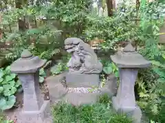 新田神社の狛犬