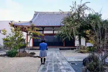 維摩寺の本殿・本堂