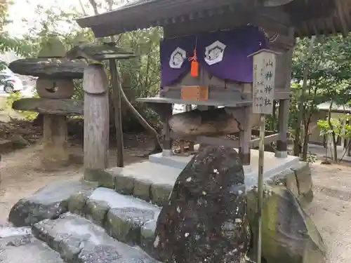 八重垣神社の建物その他