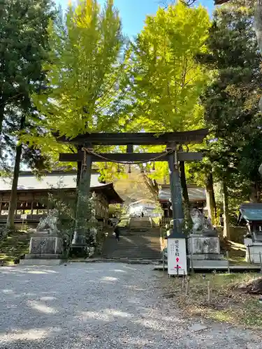 諏訪大社上社前宮(長野県)