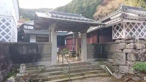 三光寺の山門・神門