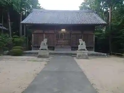 日吉神社の本殿・本堂