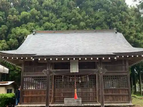 八幡神社の本殿・本堂