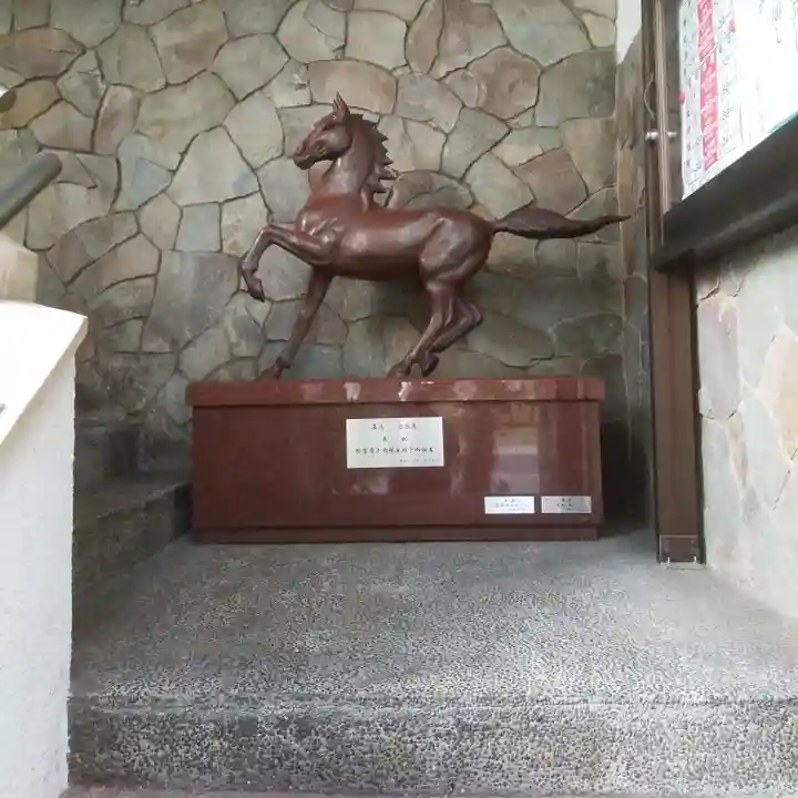 初音森神社の狛犬