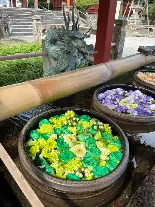 津島神社の手水舎