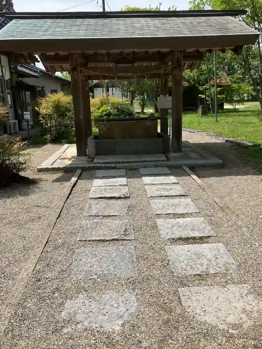 作楽神社の手水舎