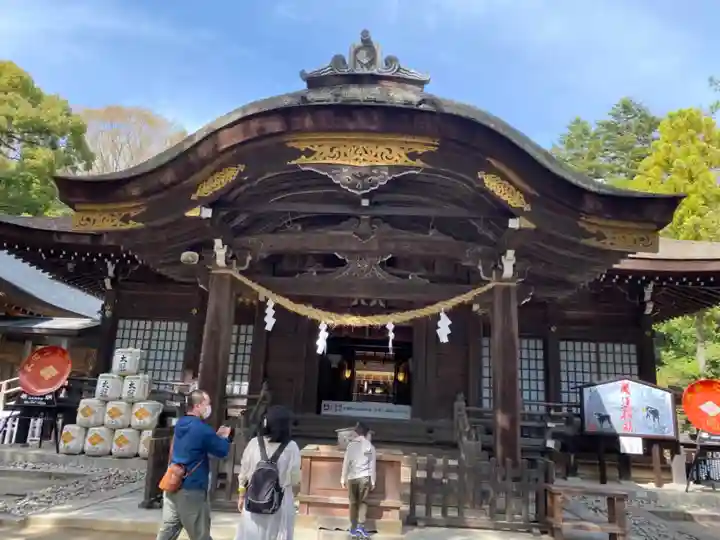 武田神社の本殿・本堂
