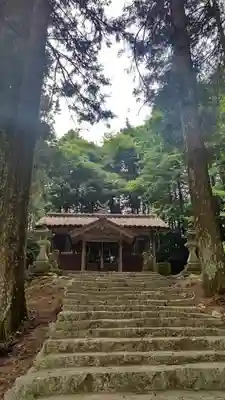 井戸鐘乳穴神社(岡山県)