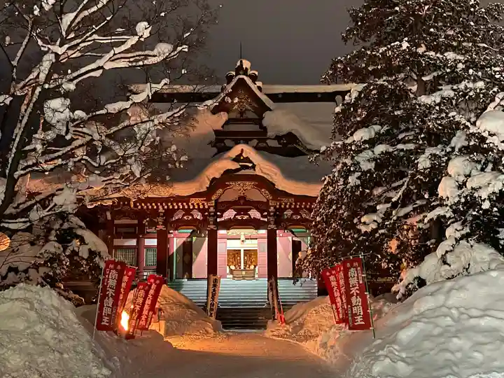 眞久寺の本殿・本堂