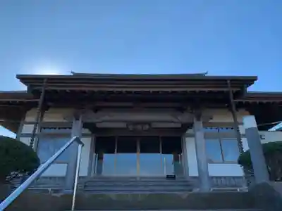 浄閑寺の本殿・本堂