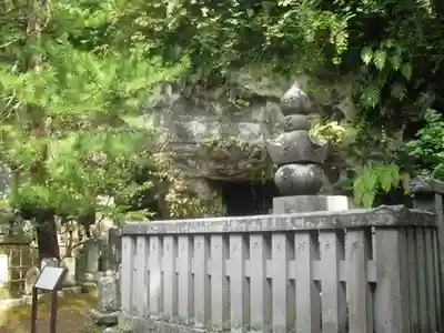 浄光明寺の塔
