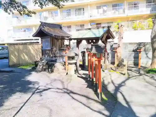 片山八幡神社の末社